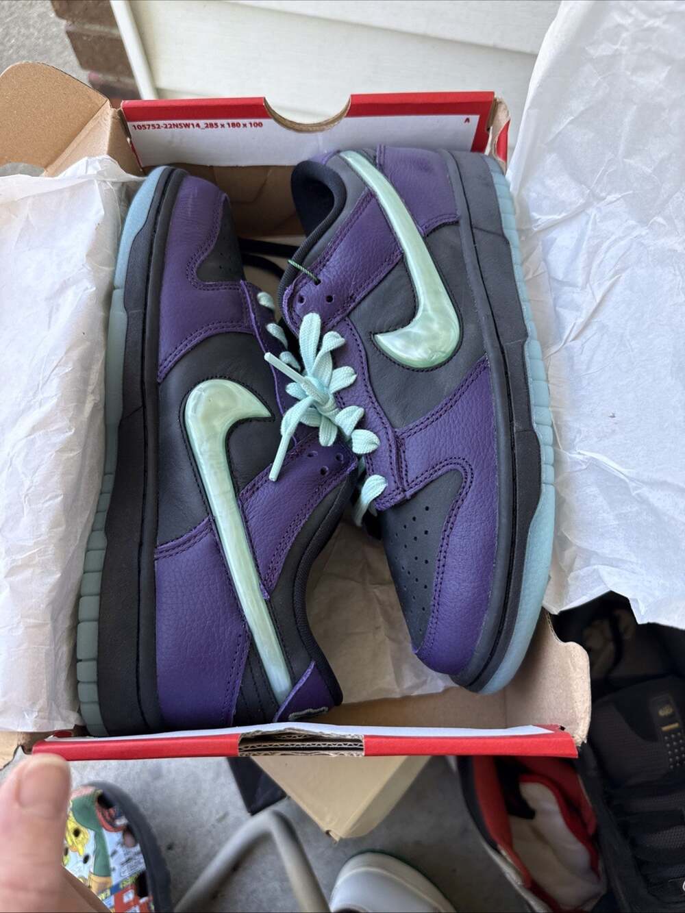 Size 6.5 - Nike Dunk LTD Low Wizard